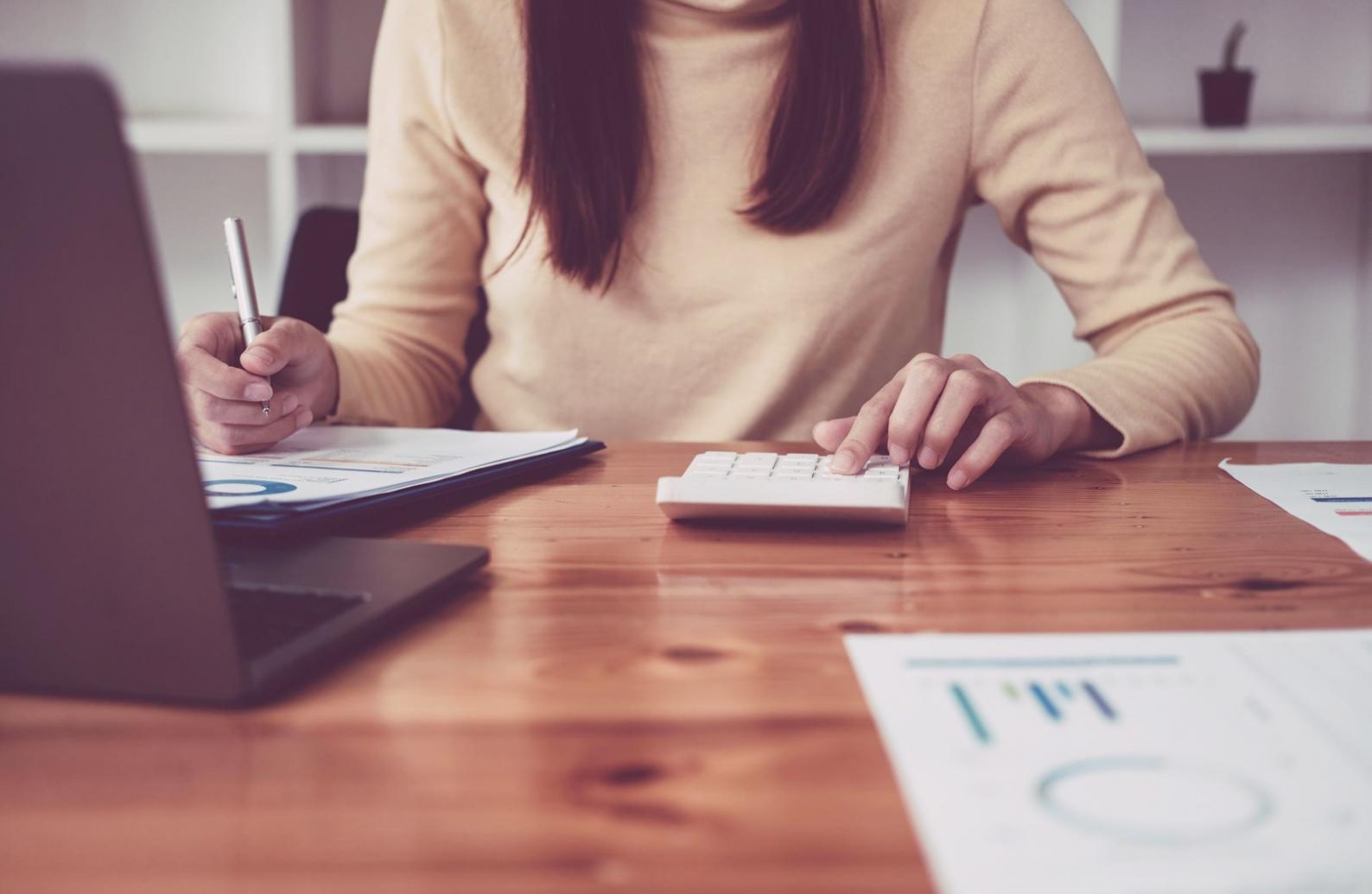 Keyword-Analyse Dashboard mit Performance-Metriken